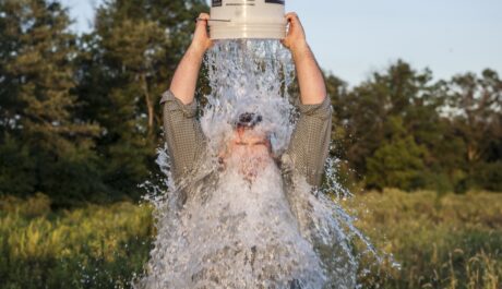 From Daredevil Antics to Hair-Raising Challenges: The Wildest Viral Trends You Won’t Believe Exist!