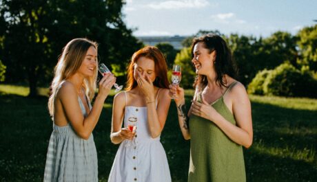 Bubbles, Brews, and Brand Love: How Kombucha Fans are Sharing Their Booch Rituals with the World