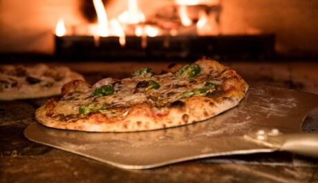 Craft and Speed Diaries: Behind the Counter with Pizza Shop Kitchen Crews