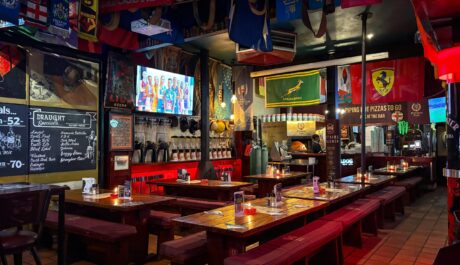 Bring the Heat: How Sports Bars Can Turn Game Day into a Social Media Touchdown