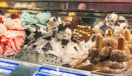 Flavor Flight Fun: How Gelato Shops Can Turn Tasting into TikTok-Worthy Moments