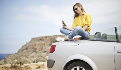 How Travelers and Creators Are Turning Car Rentals into Viral Road Trip Diaries