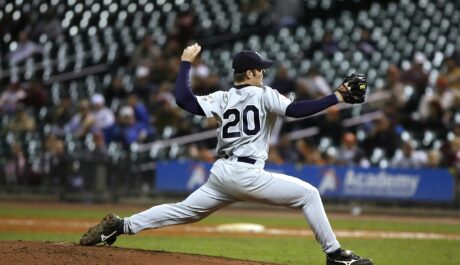 Support Your Starting Lineup with Social Strudel